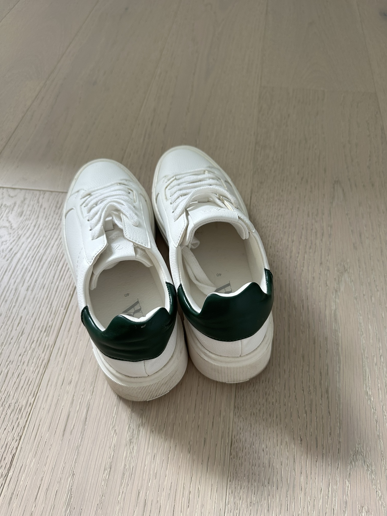 Zara white sneakers - photo 3