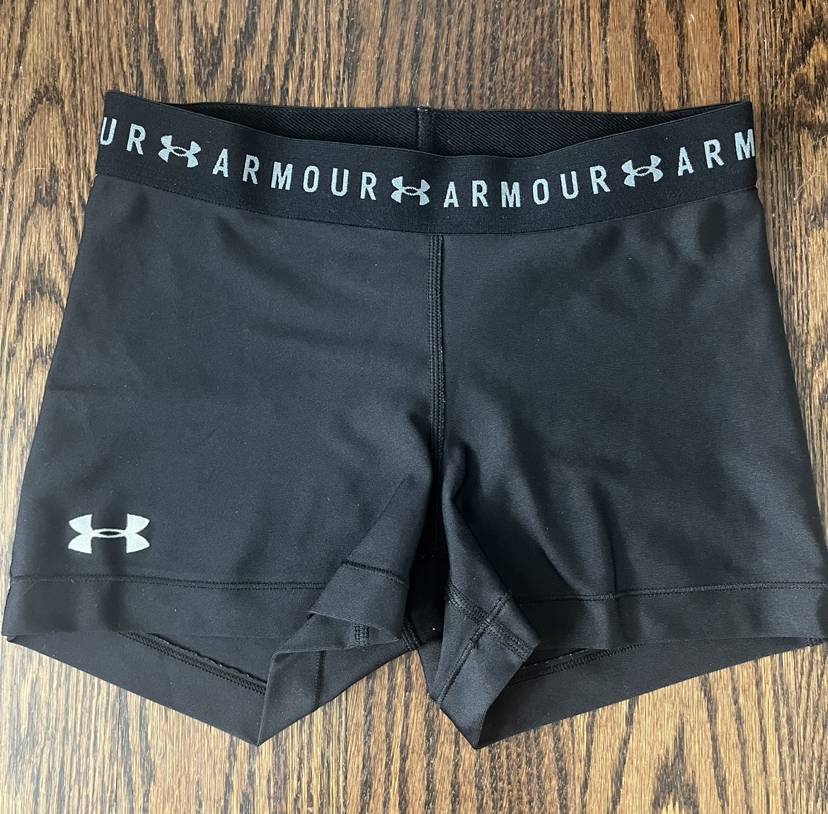 Under armour shorts thumbnail