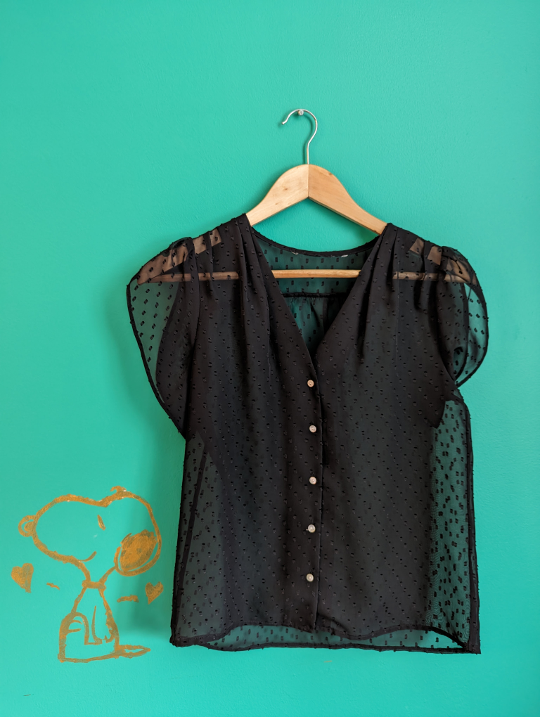Black blouse xs