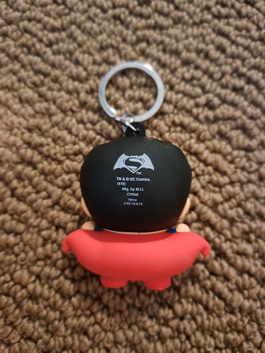 3D DC Figural Keychain (Superman) - photo 2