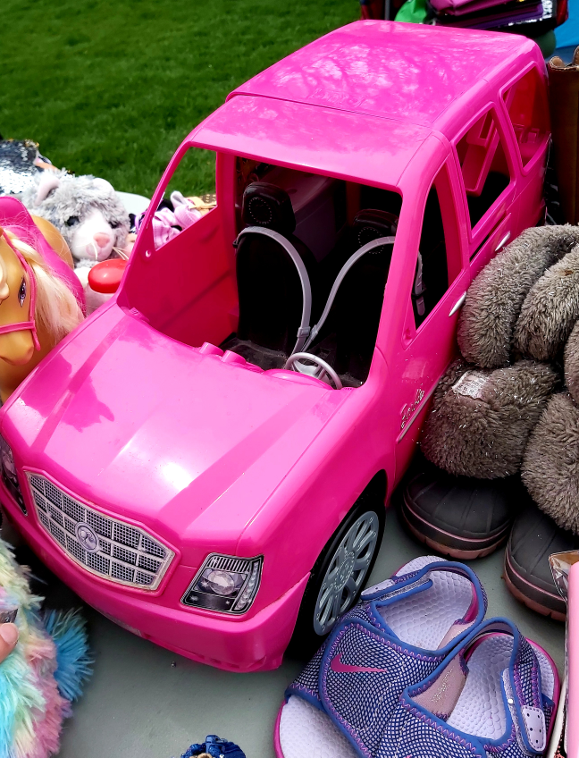 barbie car