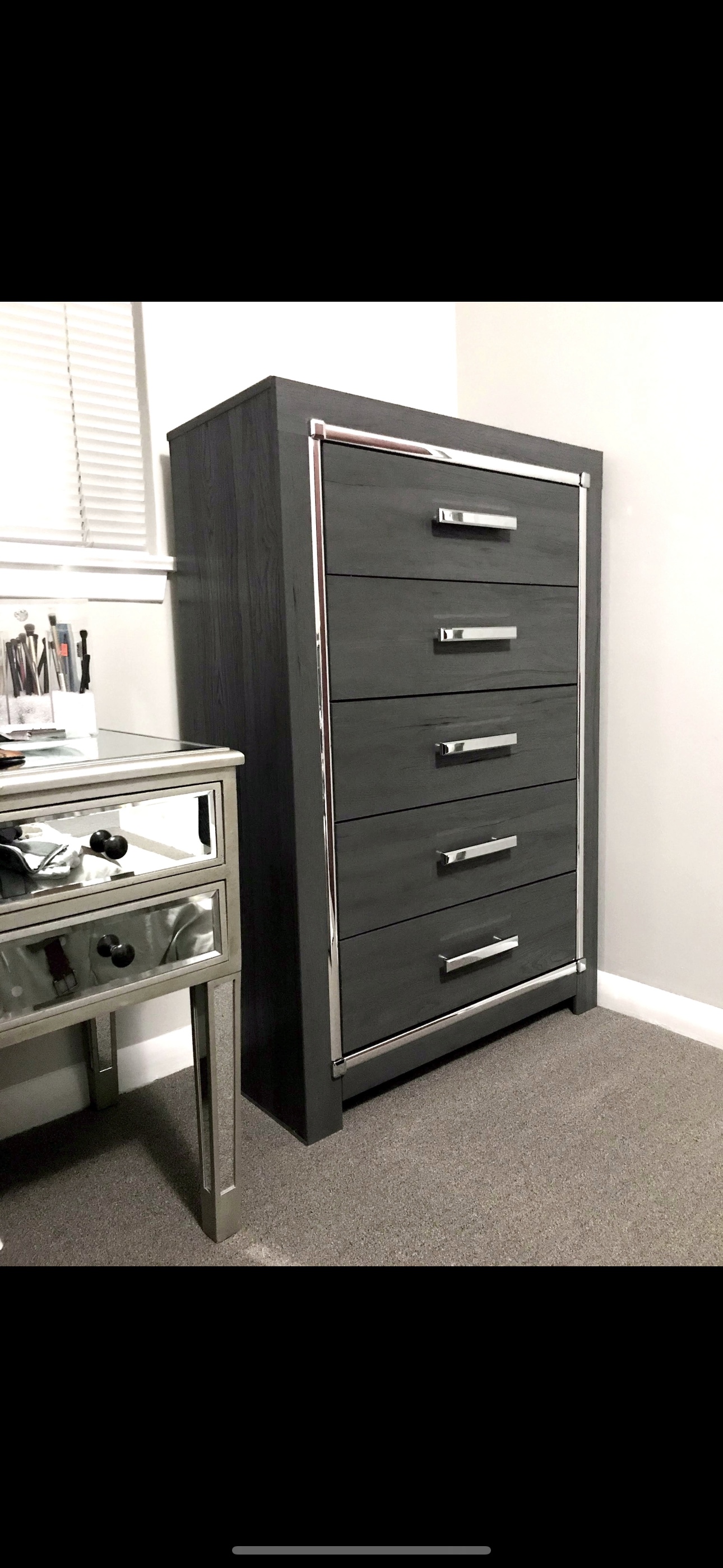 Pickup ASAP Ashley furniture “Lodanna” chest of drawers