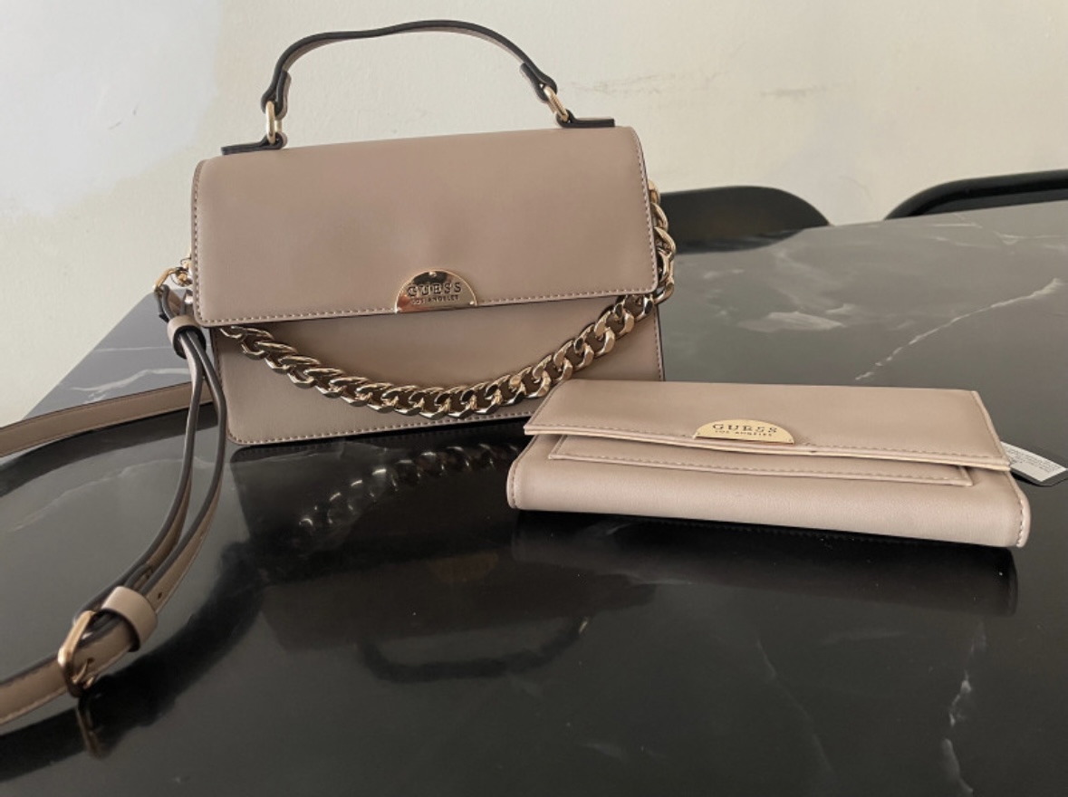 Guess Vinna Crossbody and Wallet thumbnail