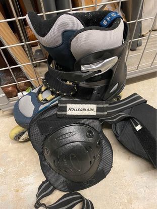 Rolling shoes