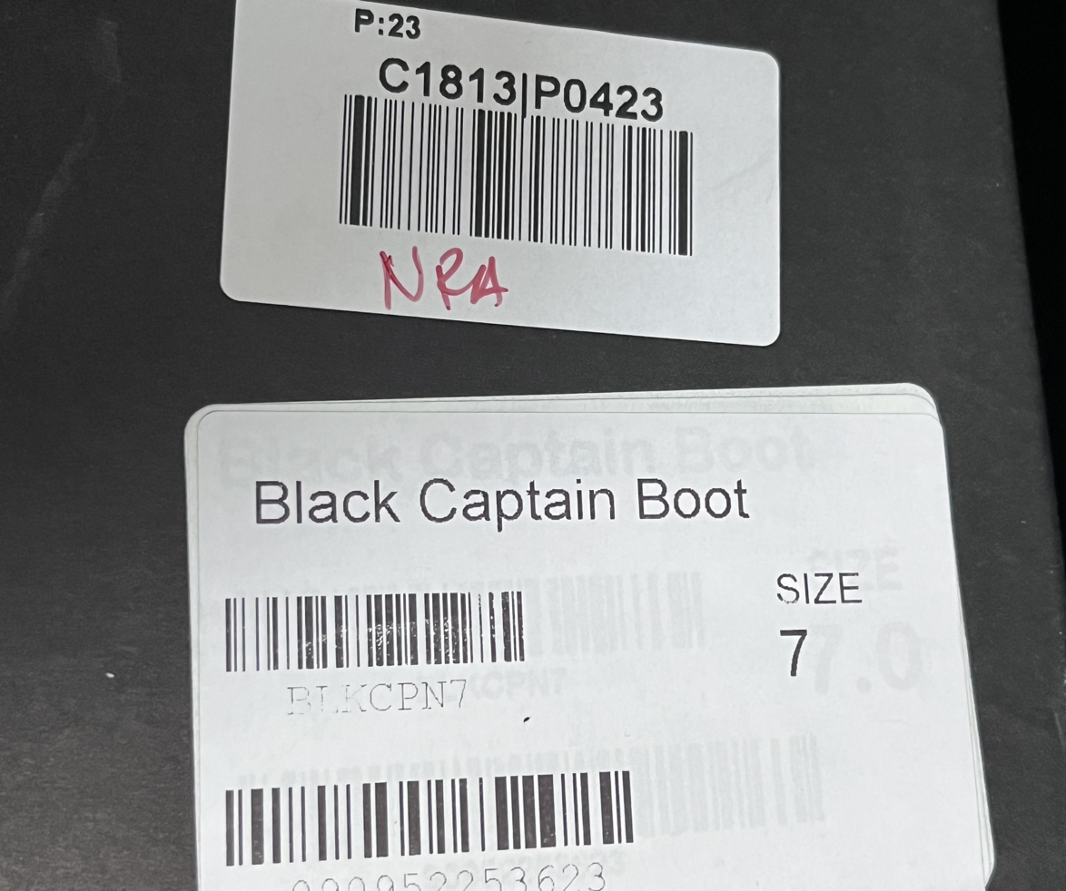 ** Brand New ** Men’s leather boots image indicator(7)