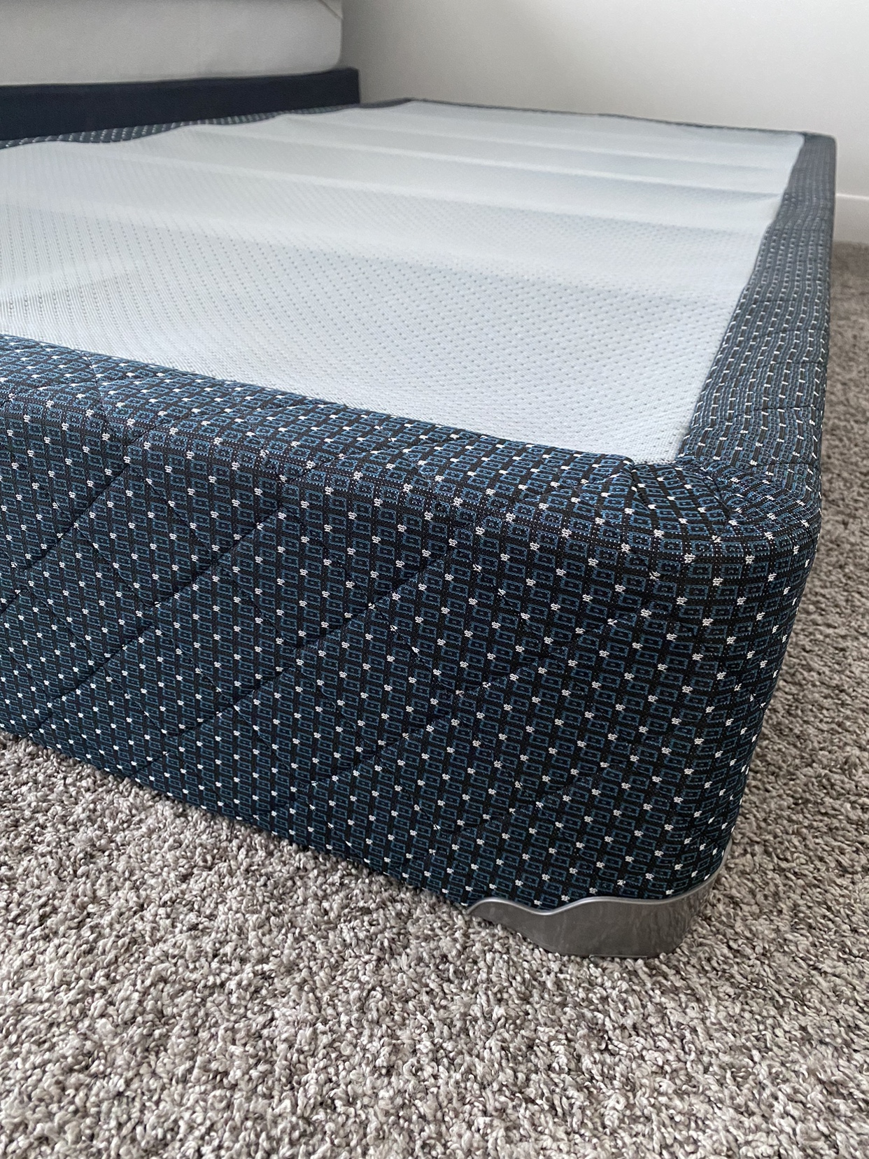 Twin box spring - photo 2