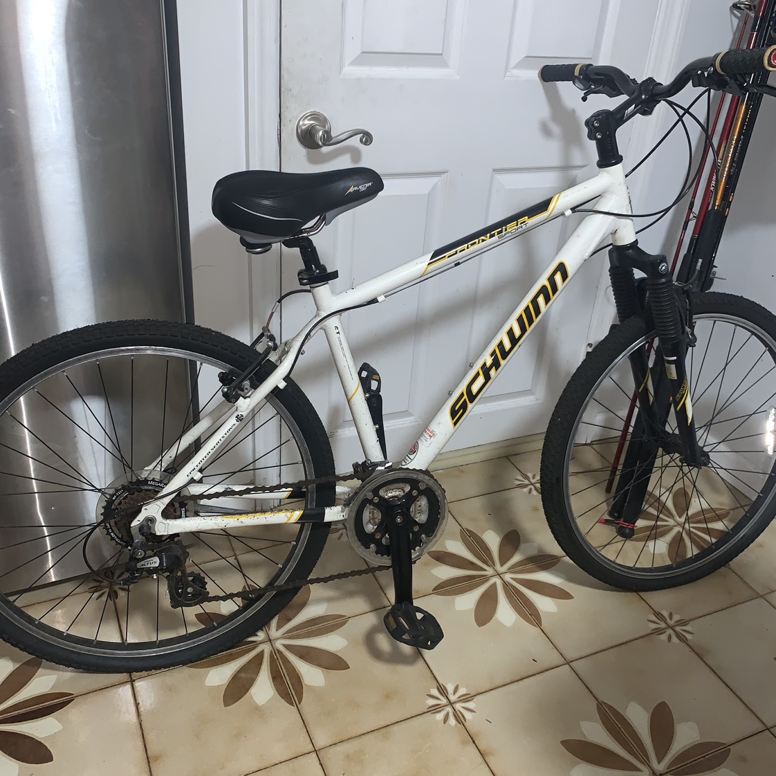 Schwinn  men’s bike image indicator(9)