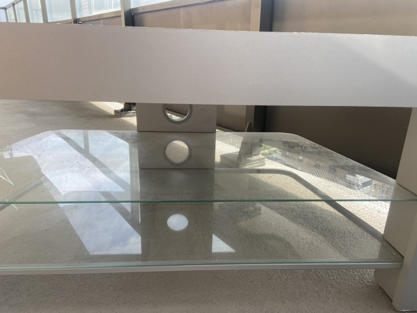TV table - photo 2