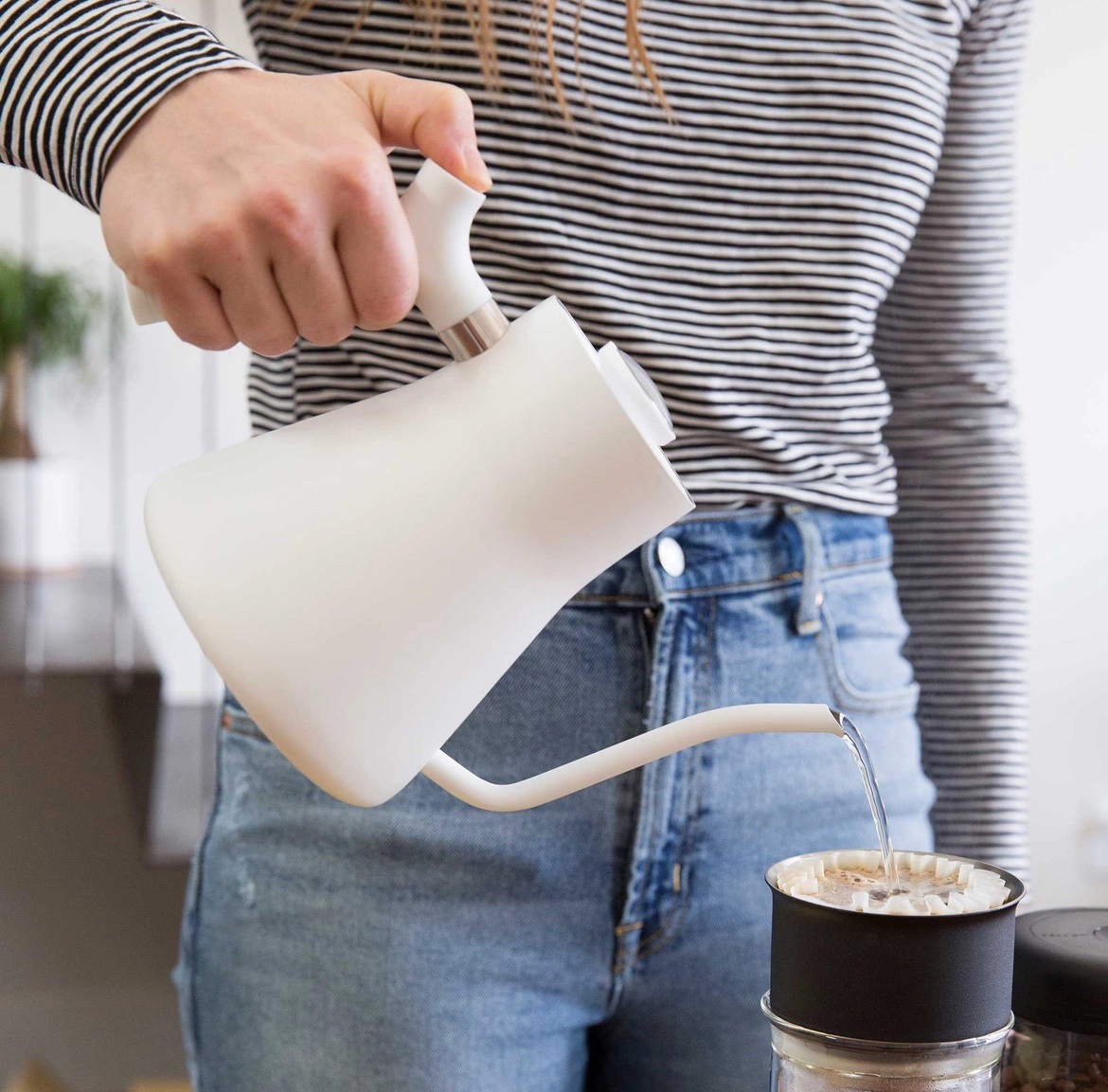 New Stagg stovetop Kettle for coffee/tea brew image indicator(3)