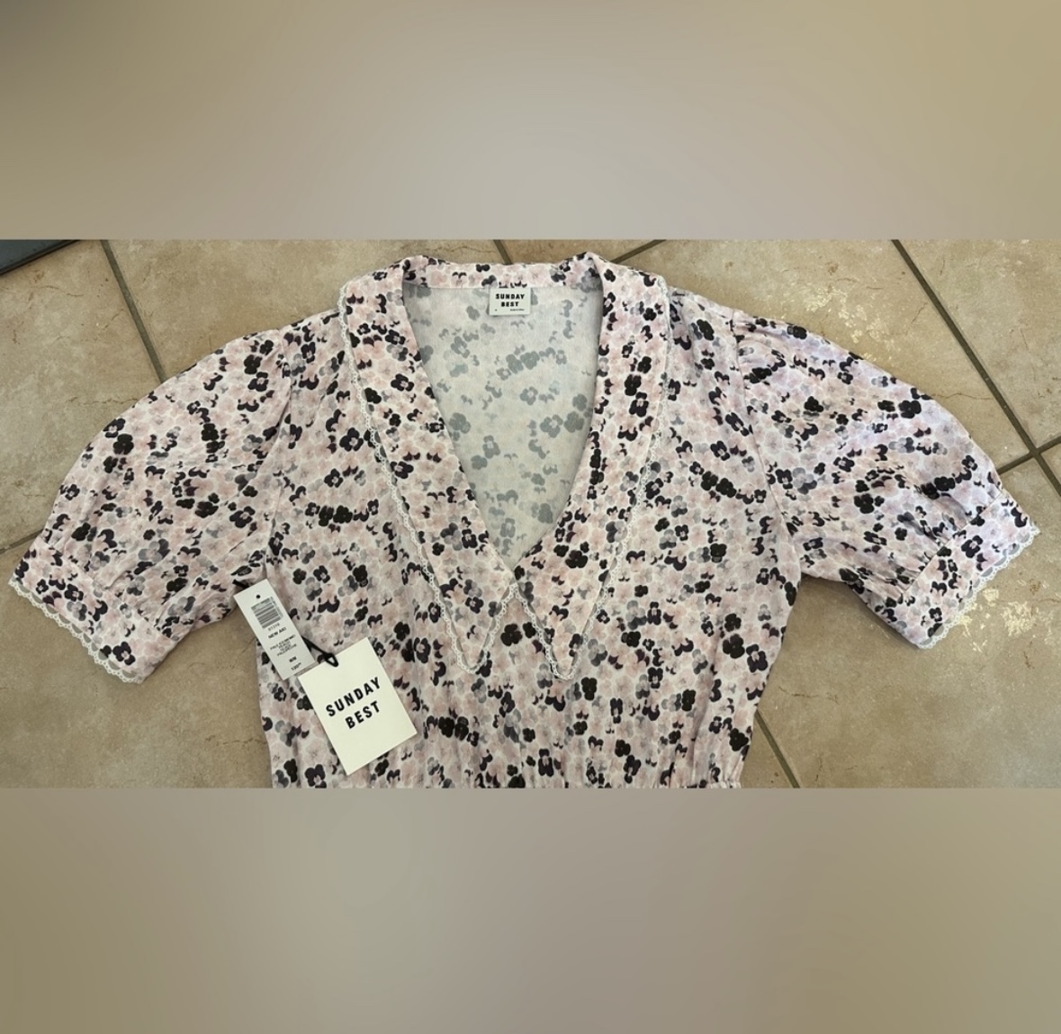 BNWT Aritzia Sunday Best New Aki Dress Size M - photo 4