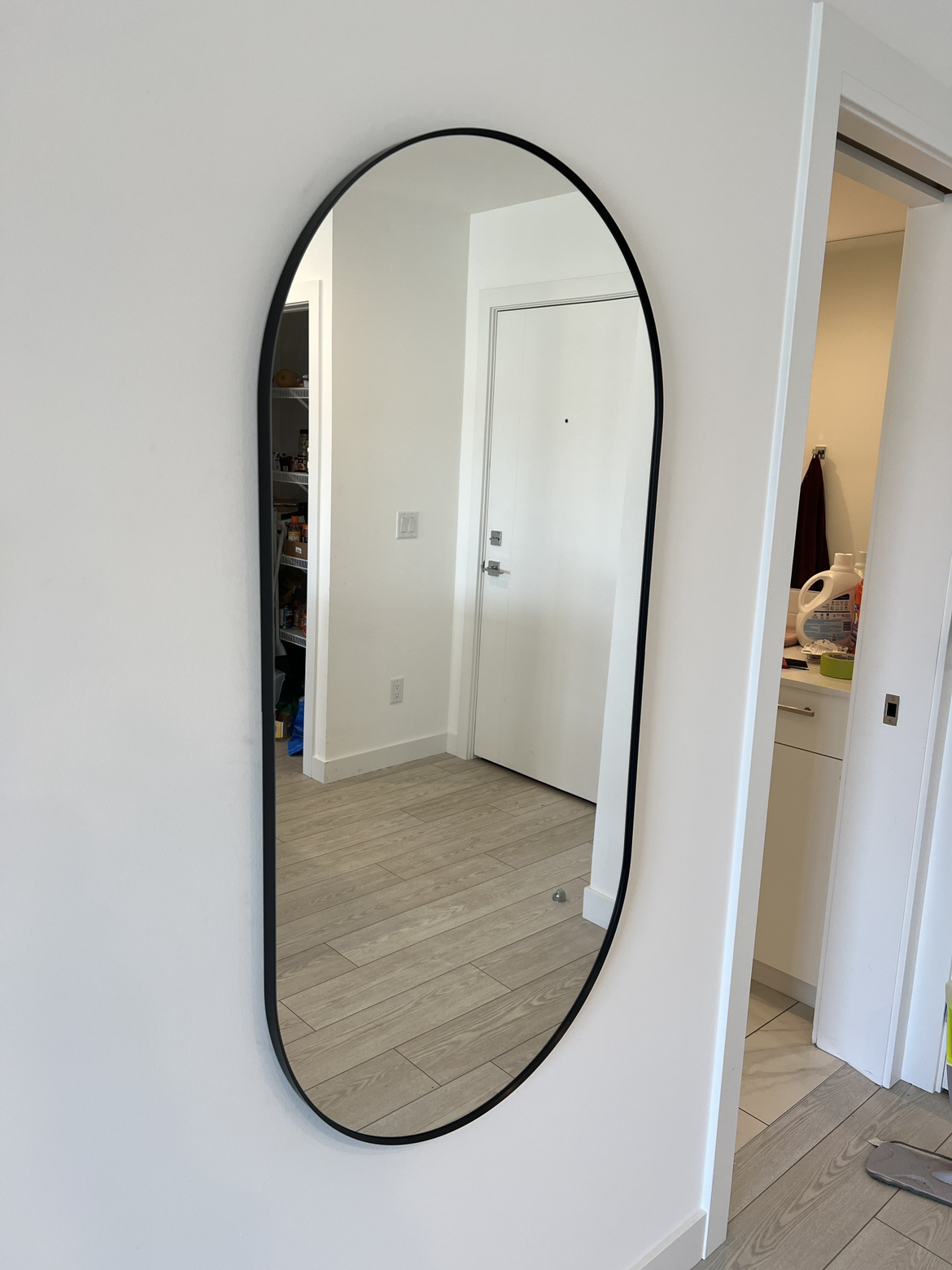 Black Metal Mirror (Pill Shape) - photo 5