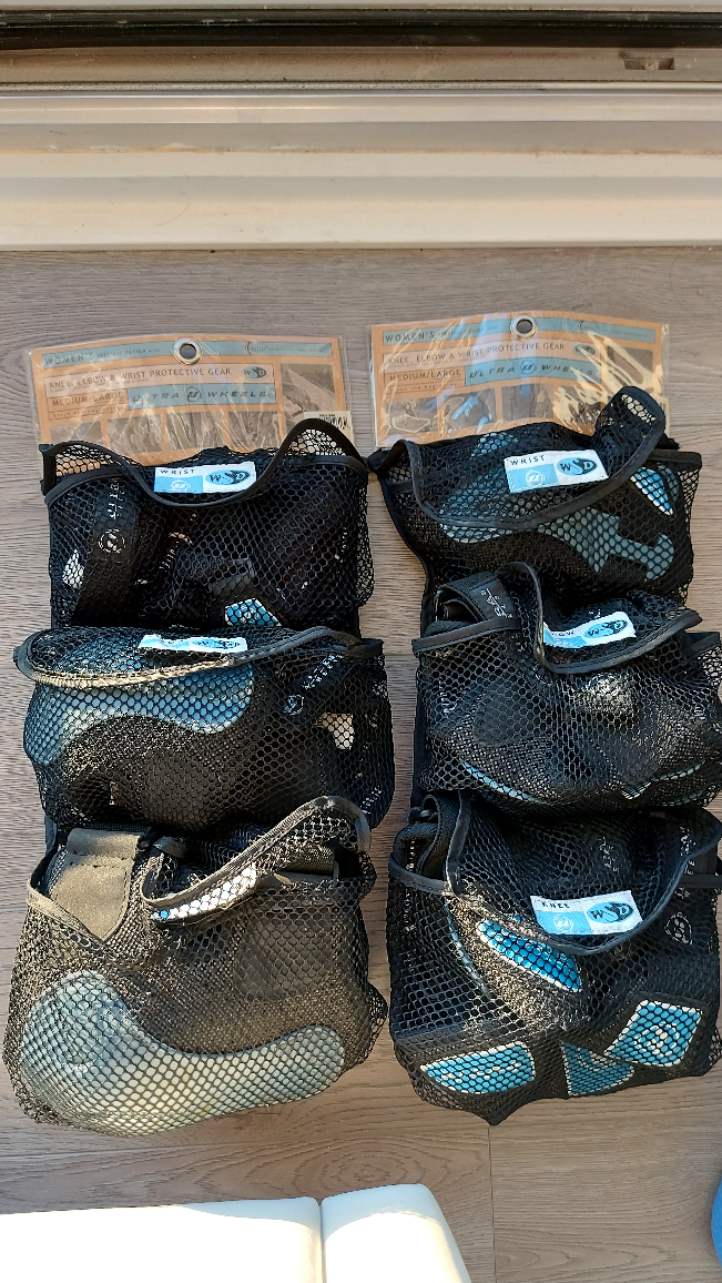 1 set of Rollerblade Skate Protective Gears thumbnail