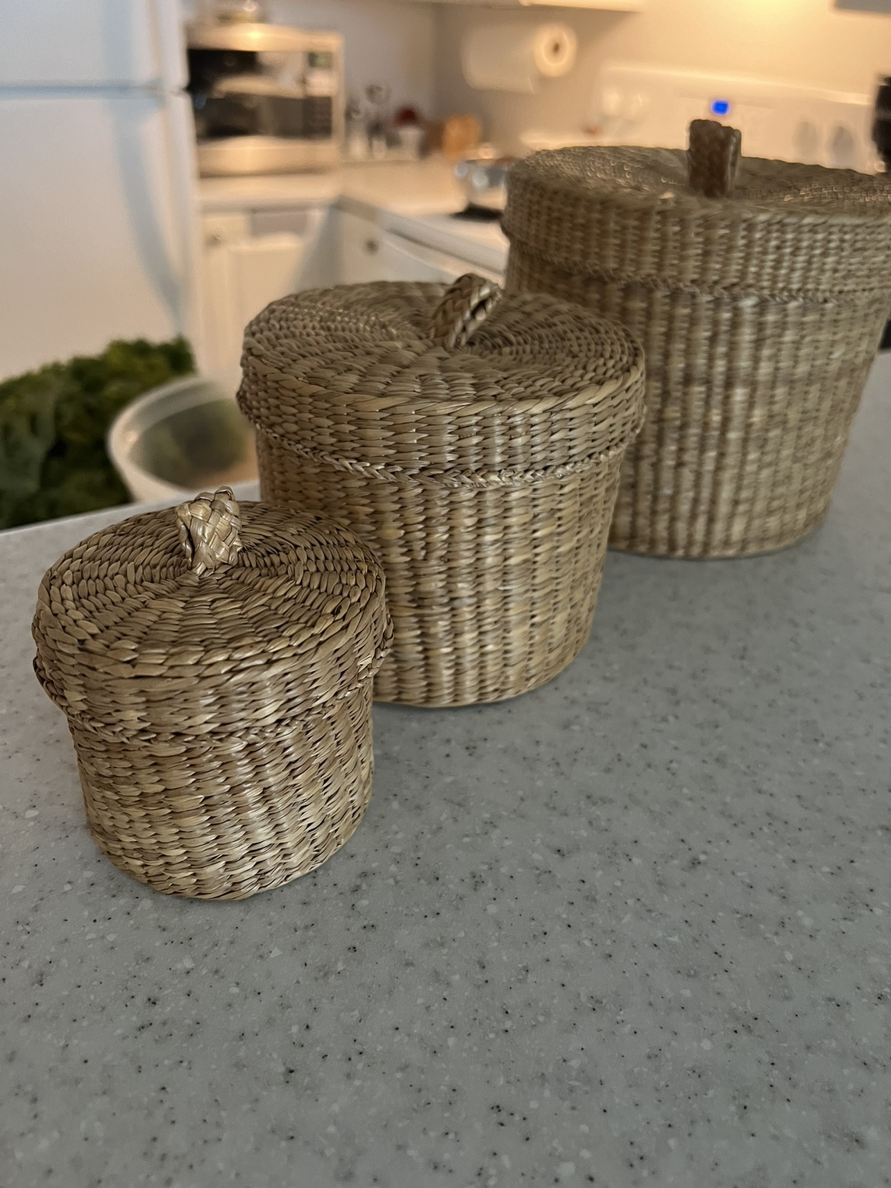 3 Small storage baskets thumbnail