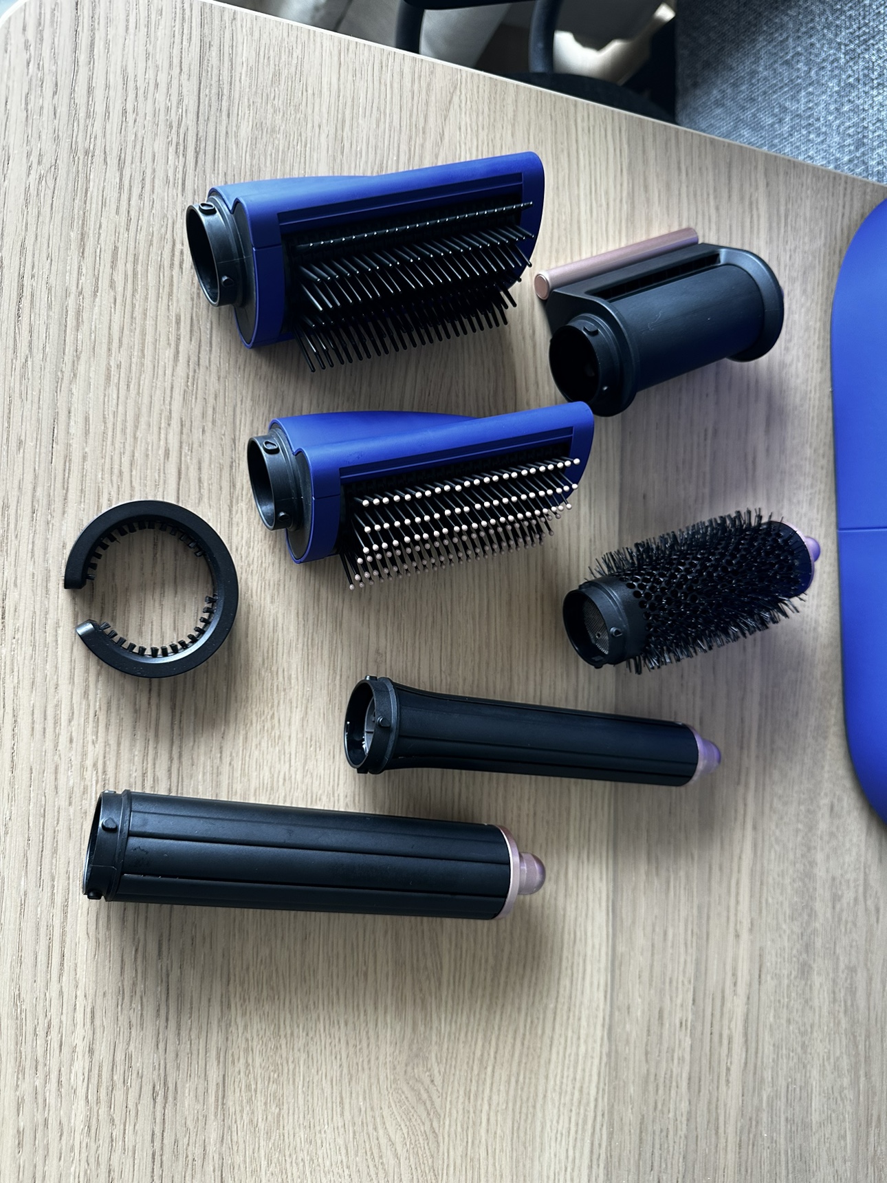 Dyson air wrap blow dryer