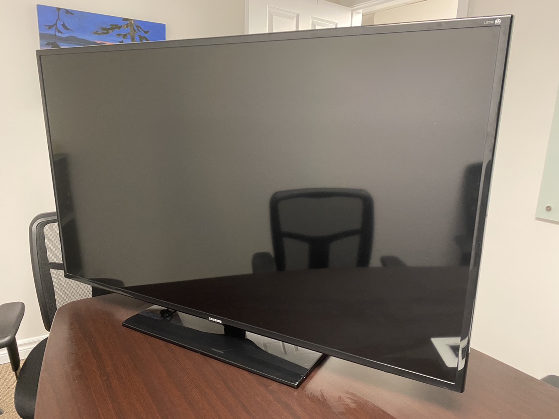 TV Samsung 55" (not a smart TV)