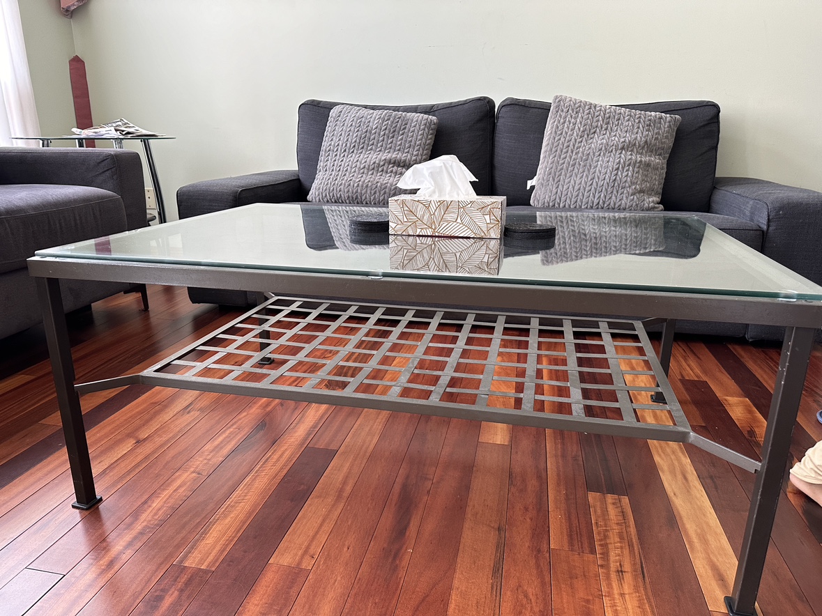 Free Glass Table Set - Pickup in Hawkwood - photo 2