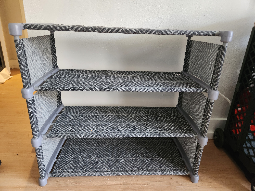 shoe rack - photo 2