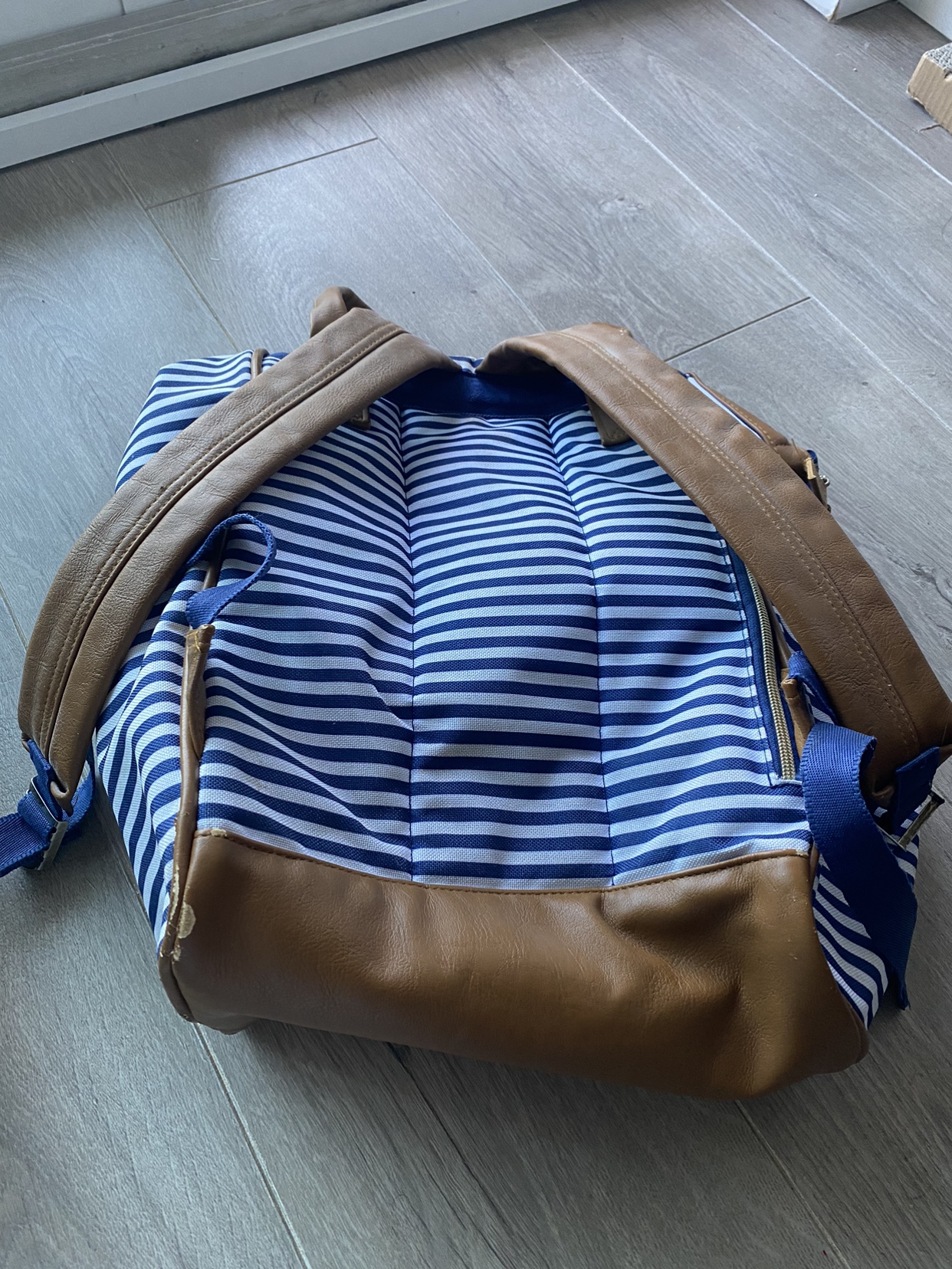 Backpack image indicator(2)