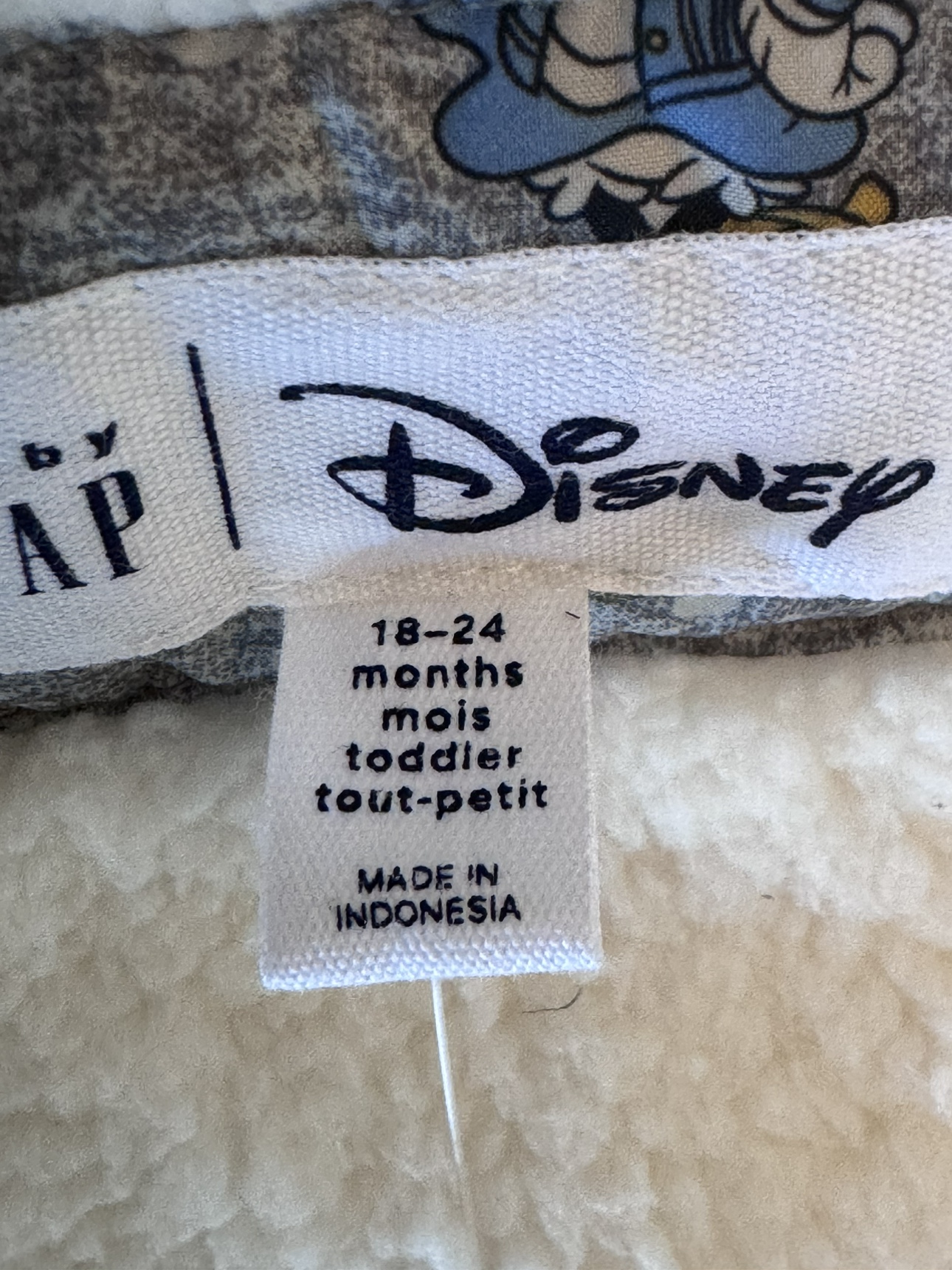 Gap disney puffer winter jacket image indicator(4)