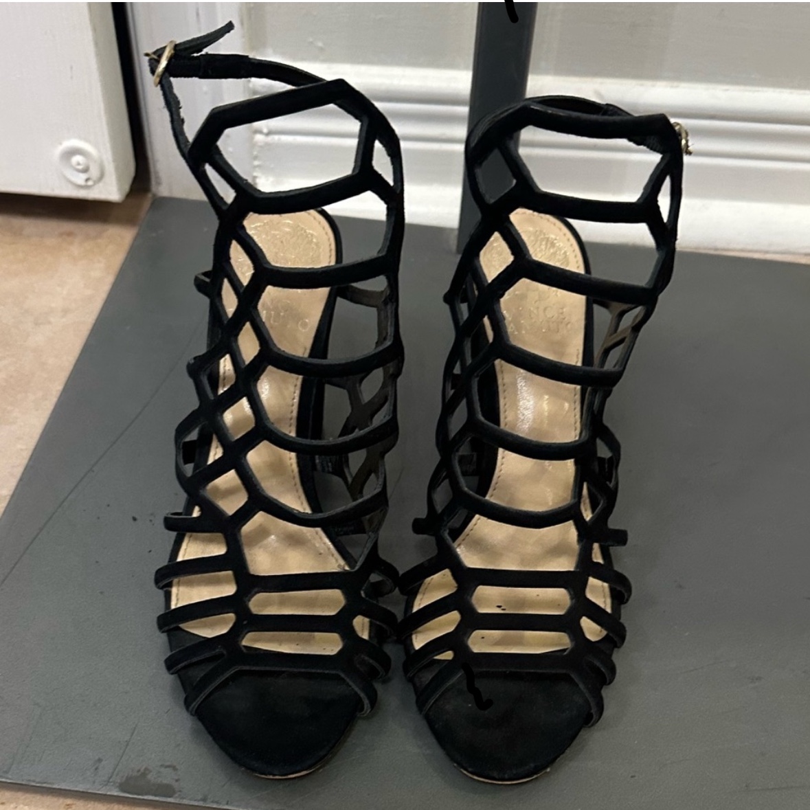 Vince Camuto Naveen Caged Sandal size 6.5 - photo 3