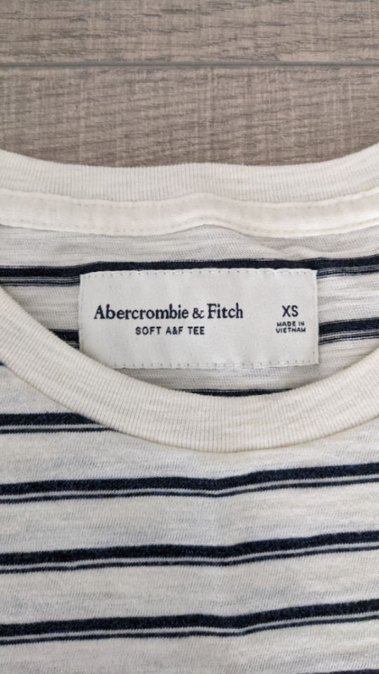 Abercrombie & Fitch striped soft af tee - photo 4