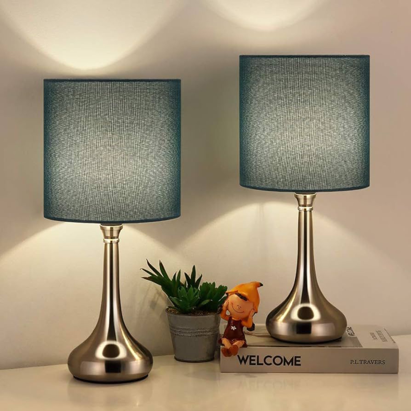 Table lamp set of 2 for 50$