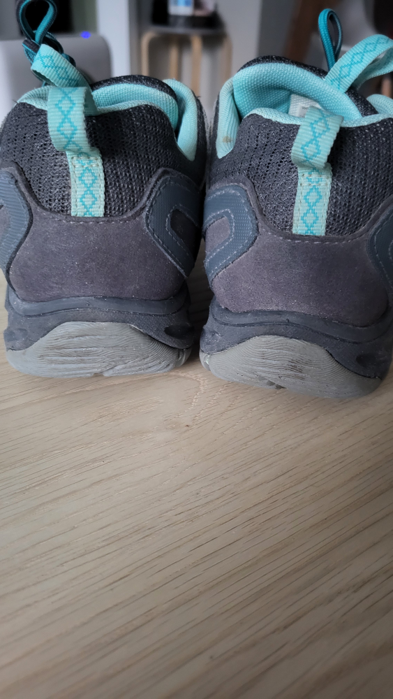 Merrell woman hiking shoes 7 - photo 2