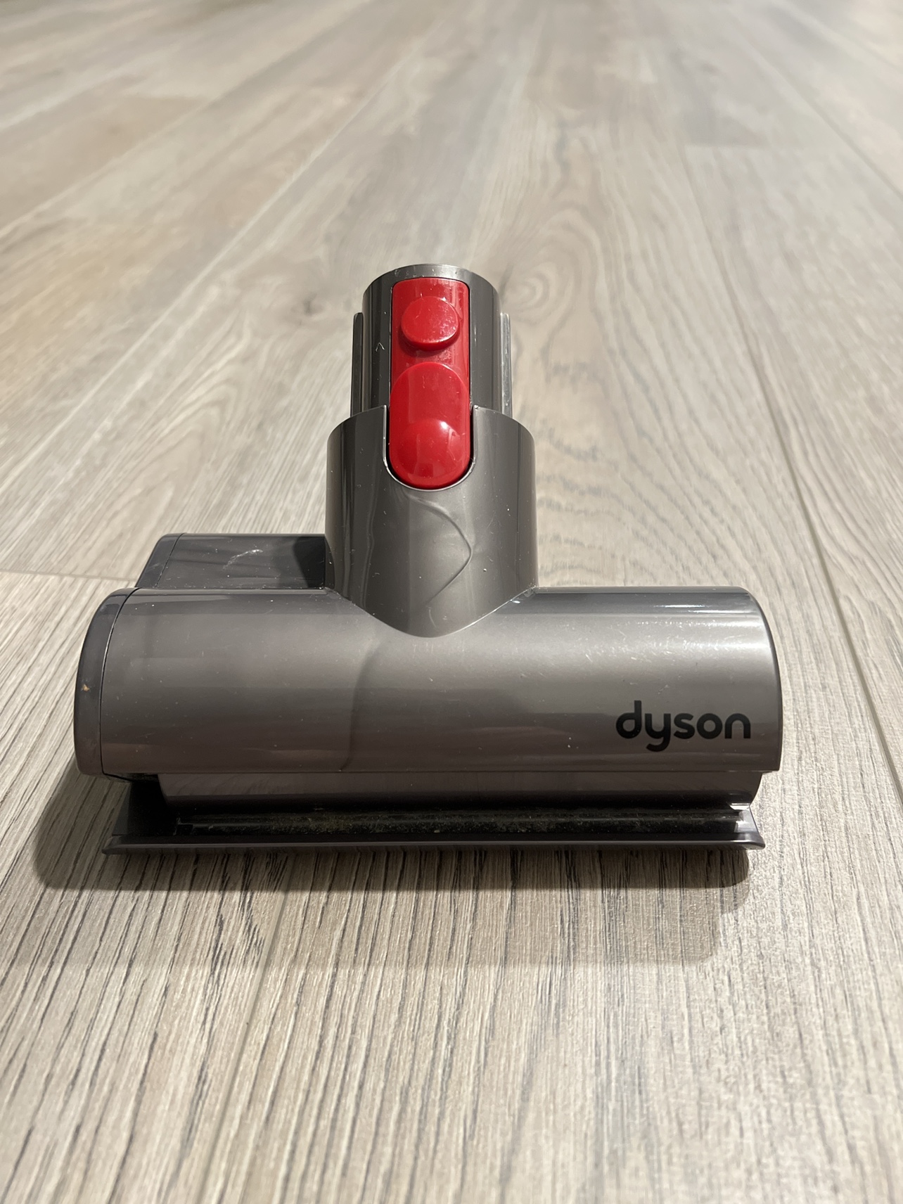 Dyson Vacuum Head