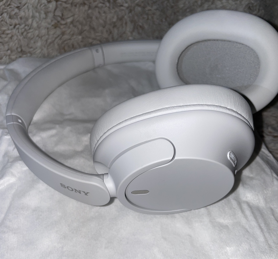 Sony Bluetooth Wireless Headphones thumbnail