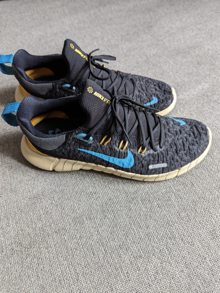 Nike Free Run 5.0 Women Size 7US image indicator(2)