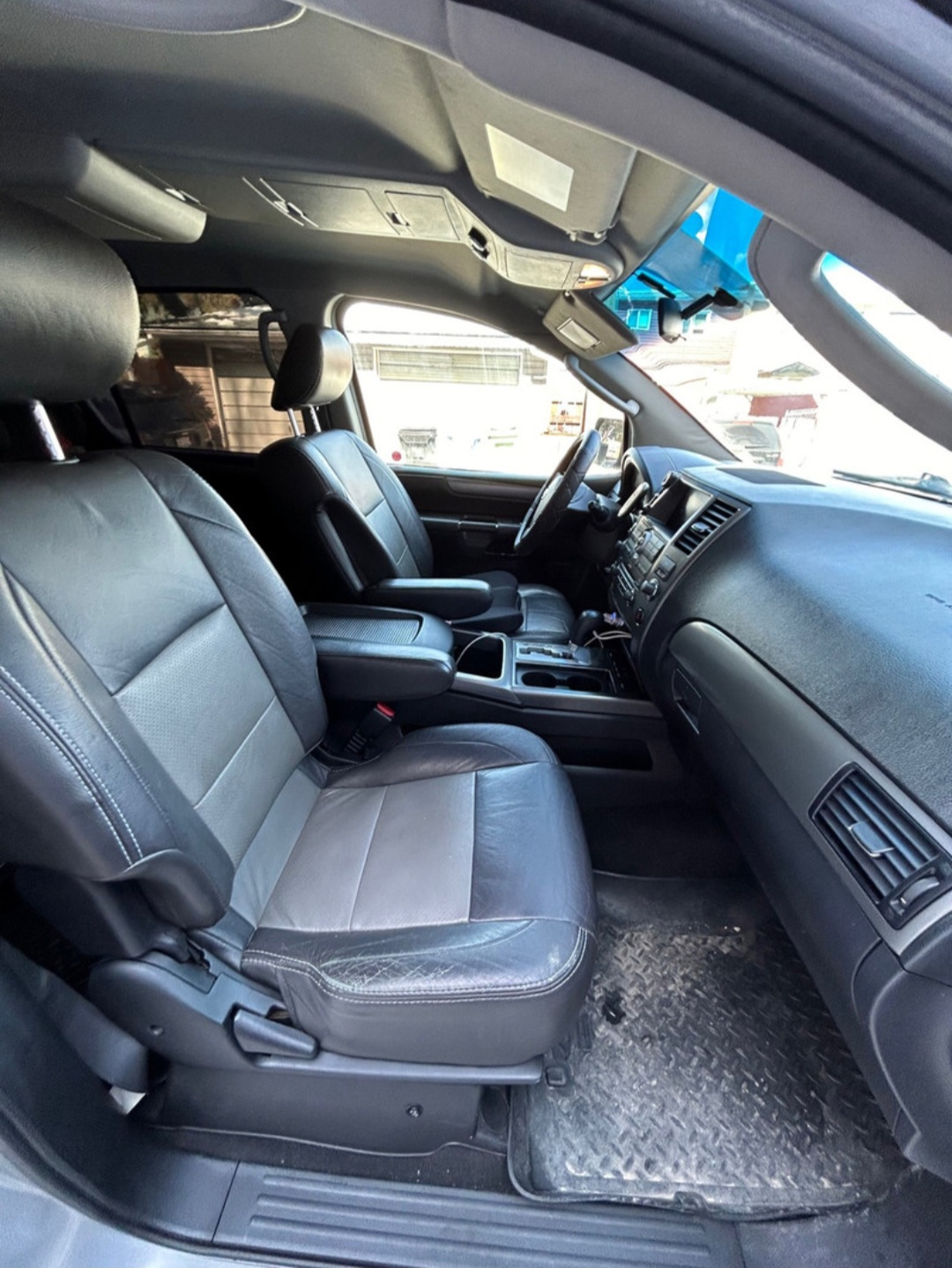 Nissan Armada 2010 - photo 5