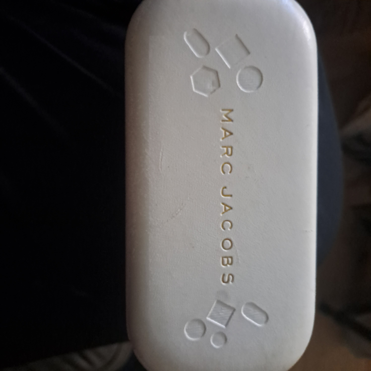 Marc Jacob Glasses Case - photo 2