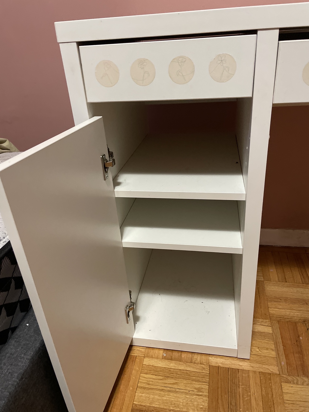 Desk with chair - photo 3