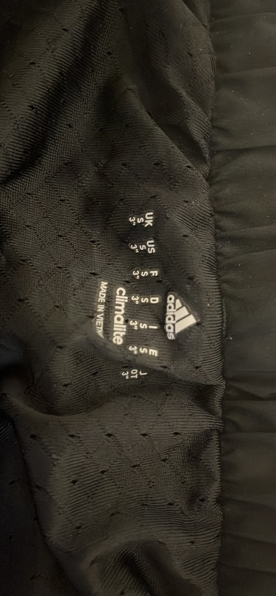 Adidas short image indicator(2)