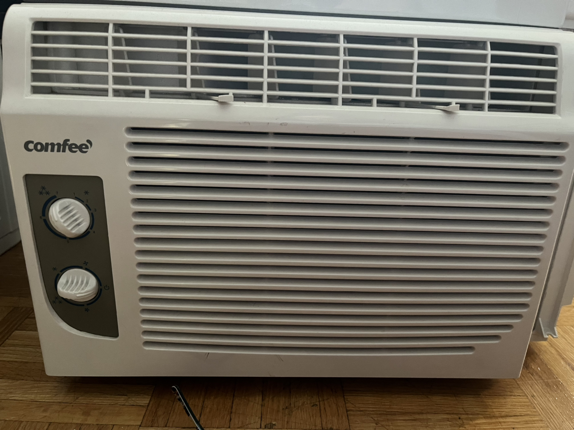 Window Air conditioner - 5000 BTU