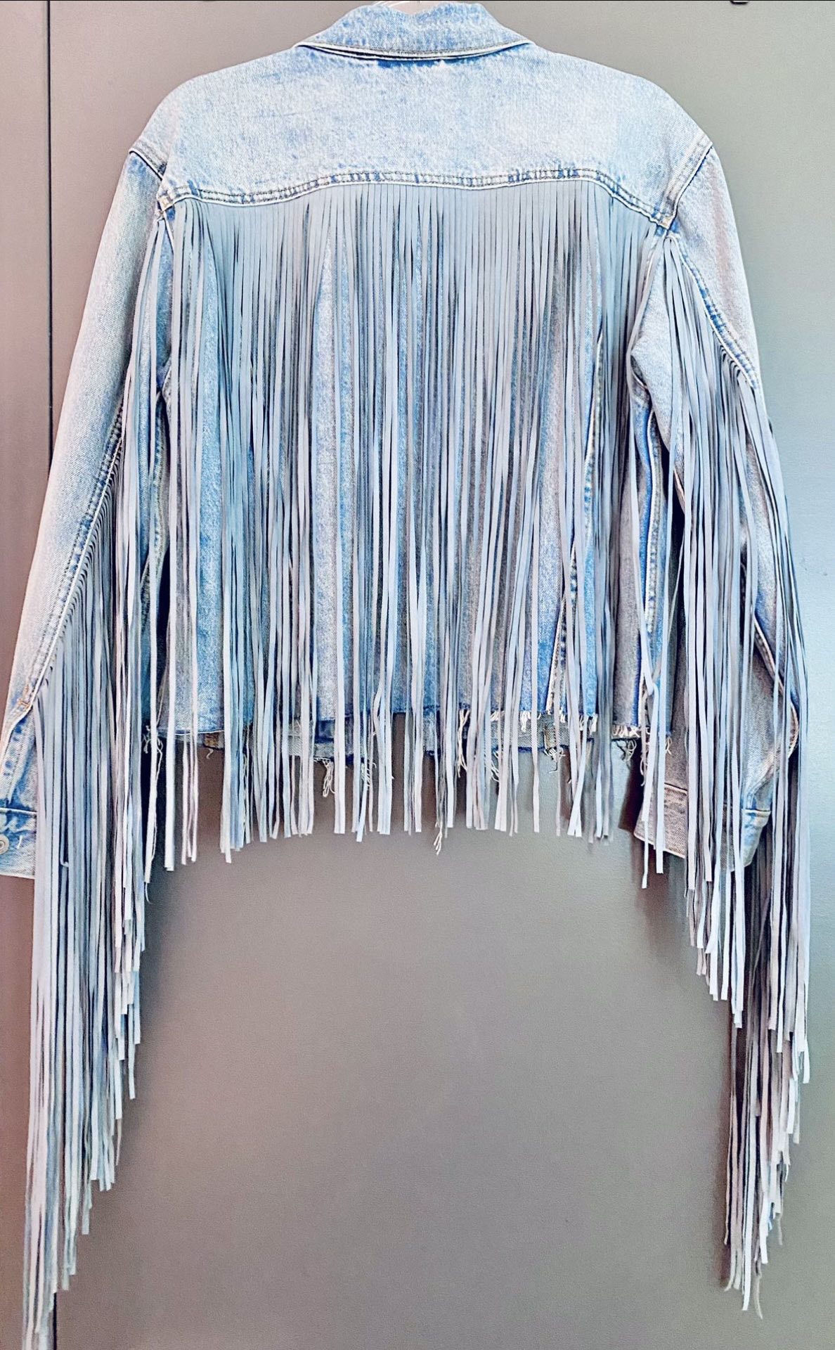 Brand new fringed denim jacket image indicator(2)