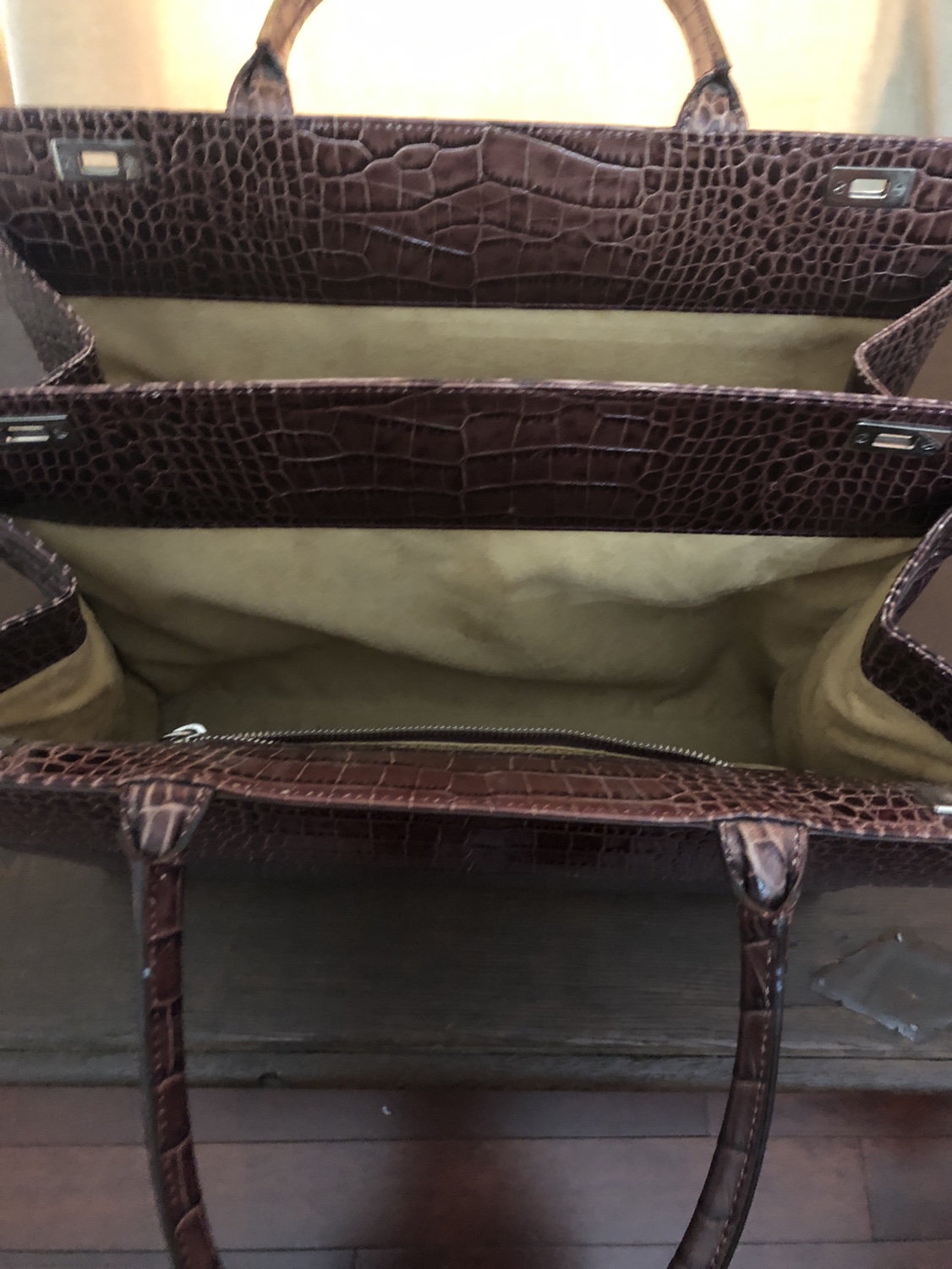 Marlowe briefcase genuine leather image indicator(6)