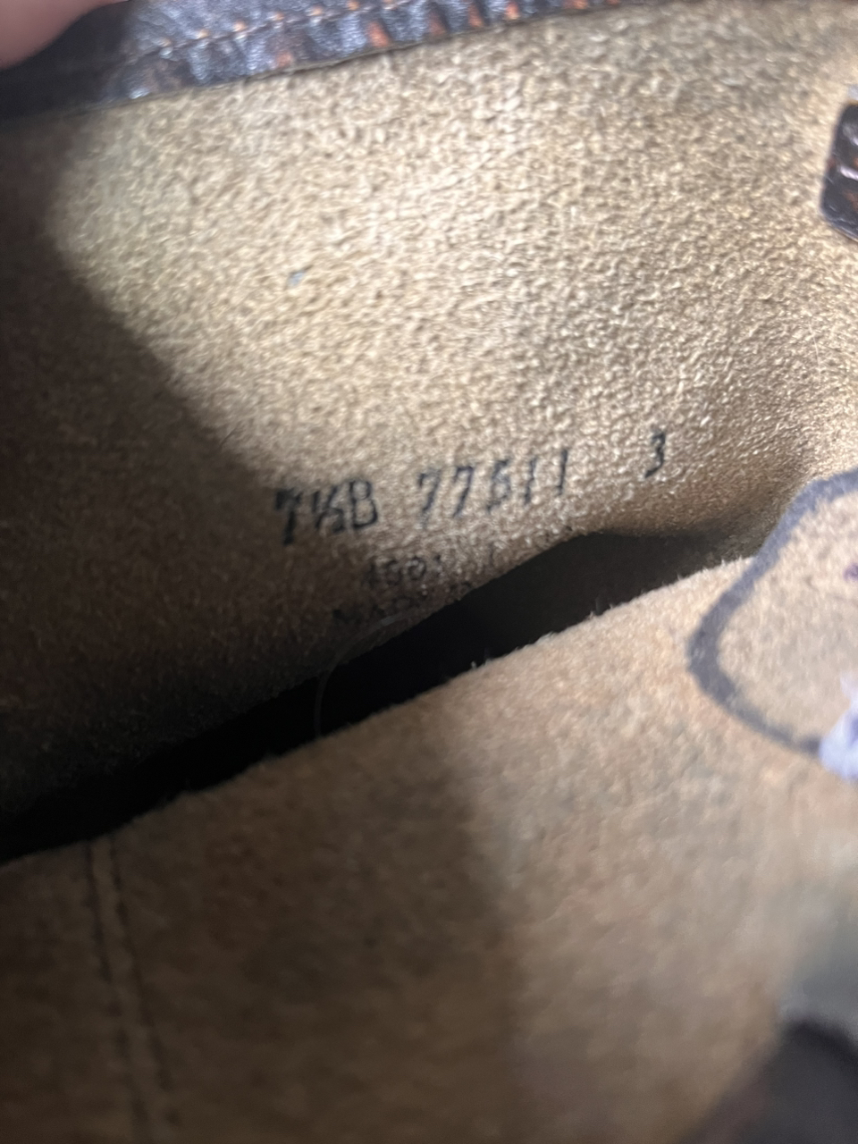 Frye Boots 7 1/2 image indicator(5)