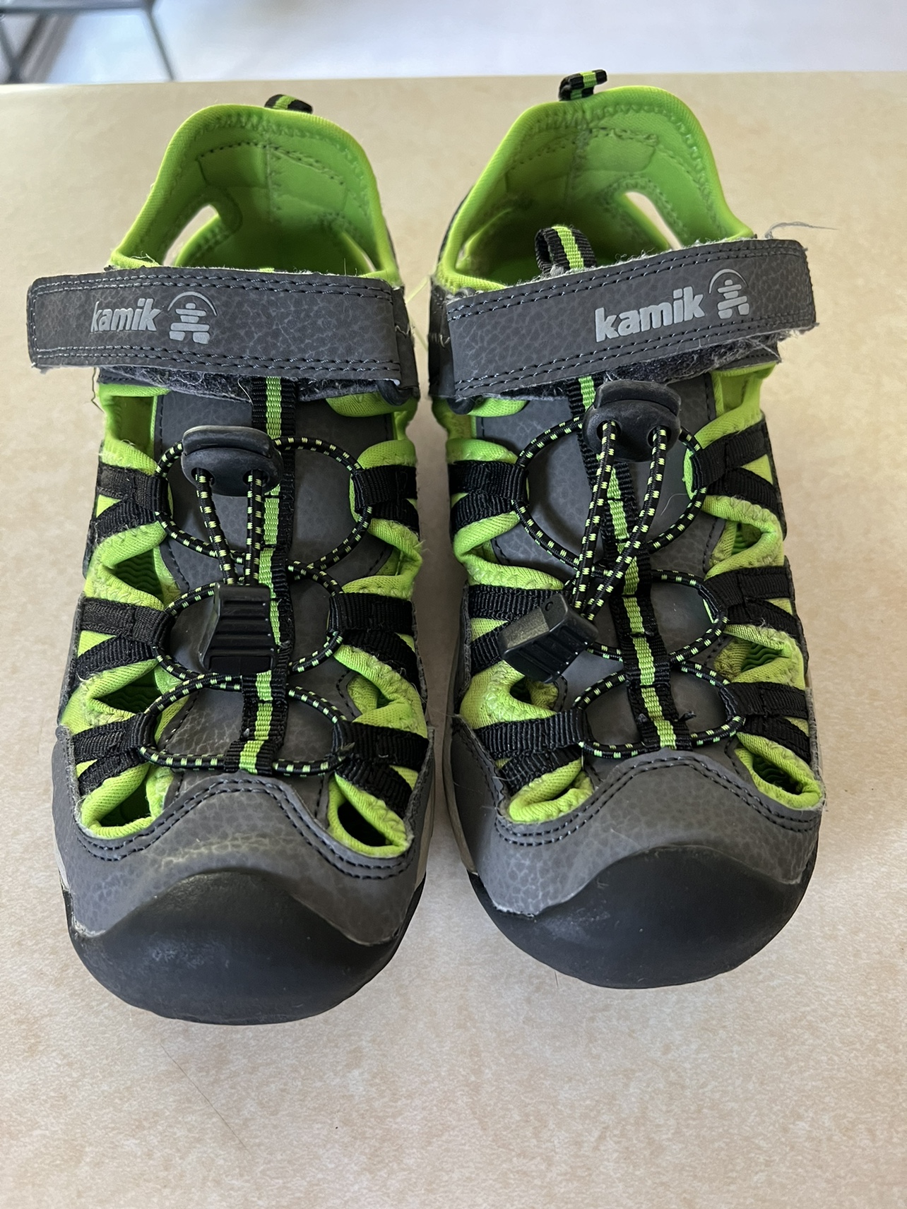EUC Kamik Sandals size 3 thumbnail