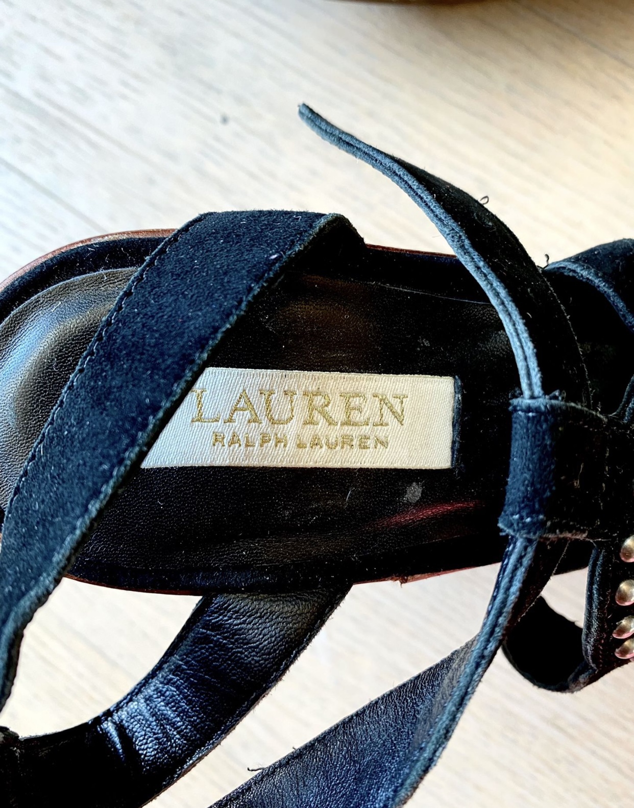 Women’s platform sandals image indicator(3)