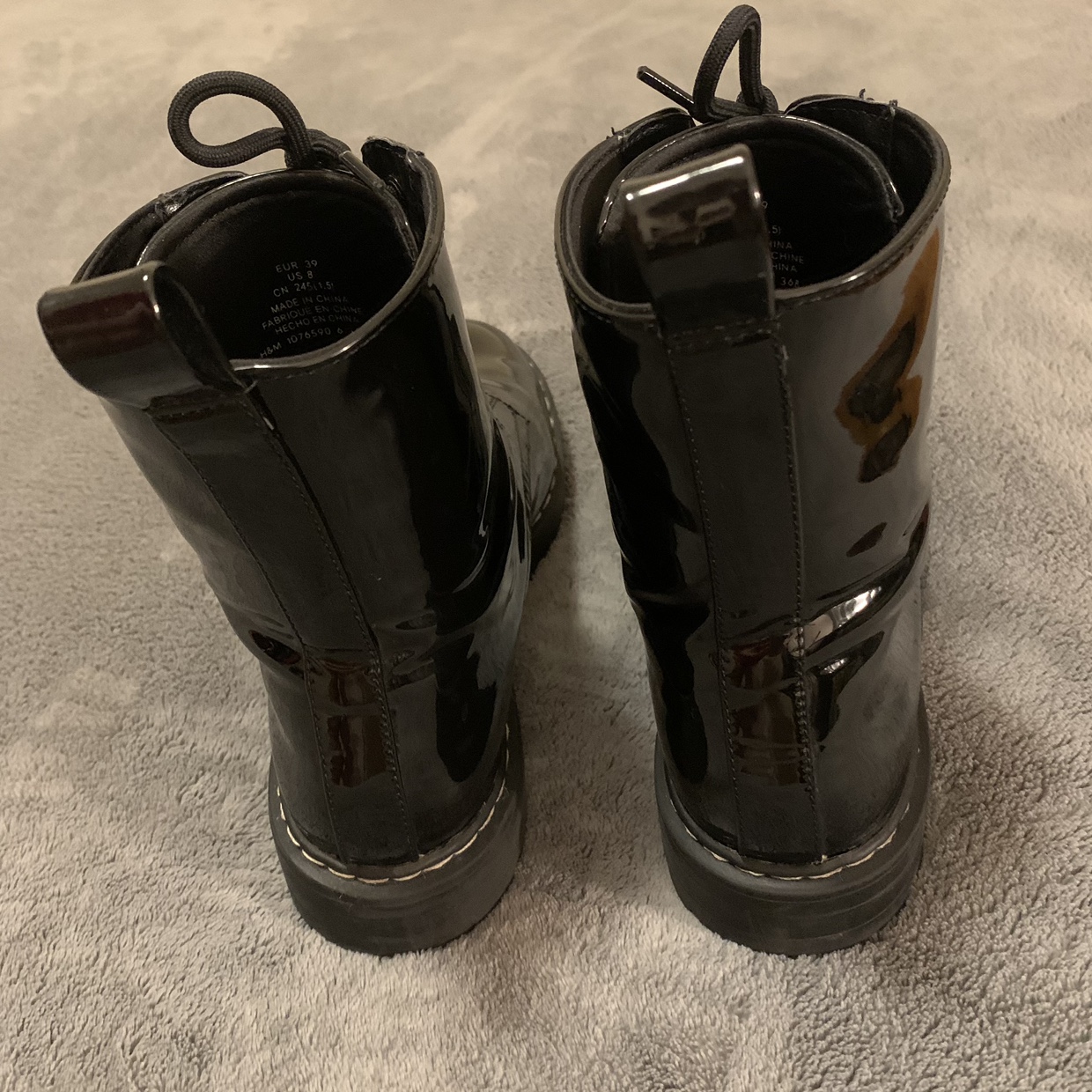 H&M Black Boots image indicator(4)