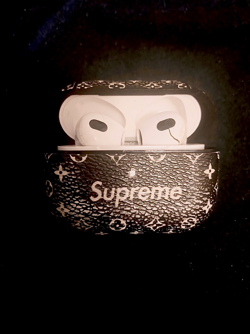 AirPods thumbnail