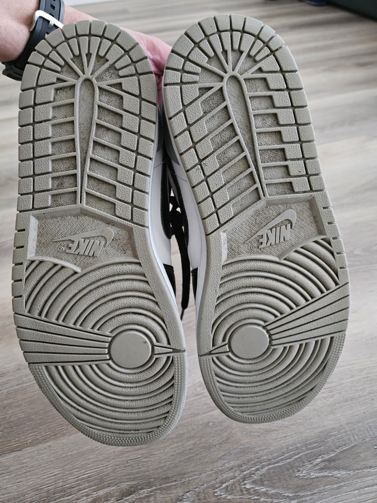 Air Jordan 1 Low - photo 5