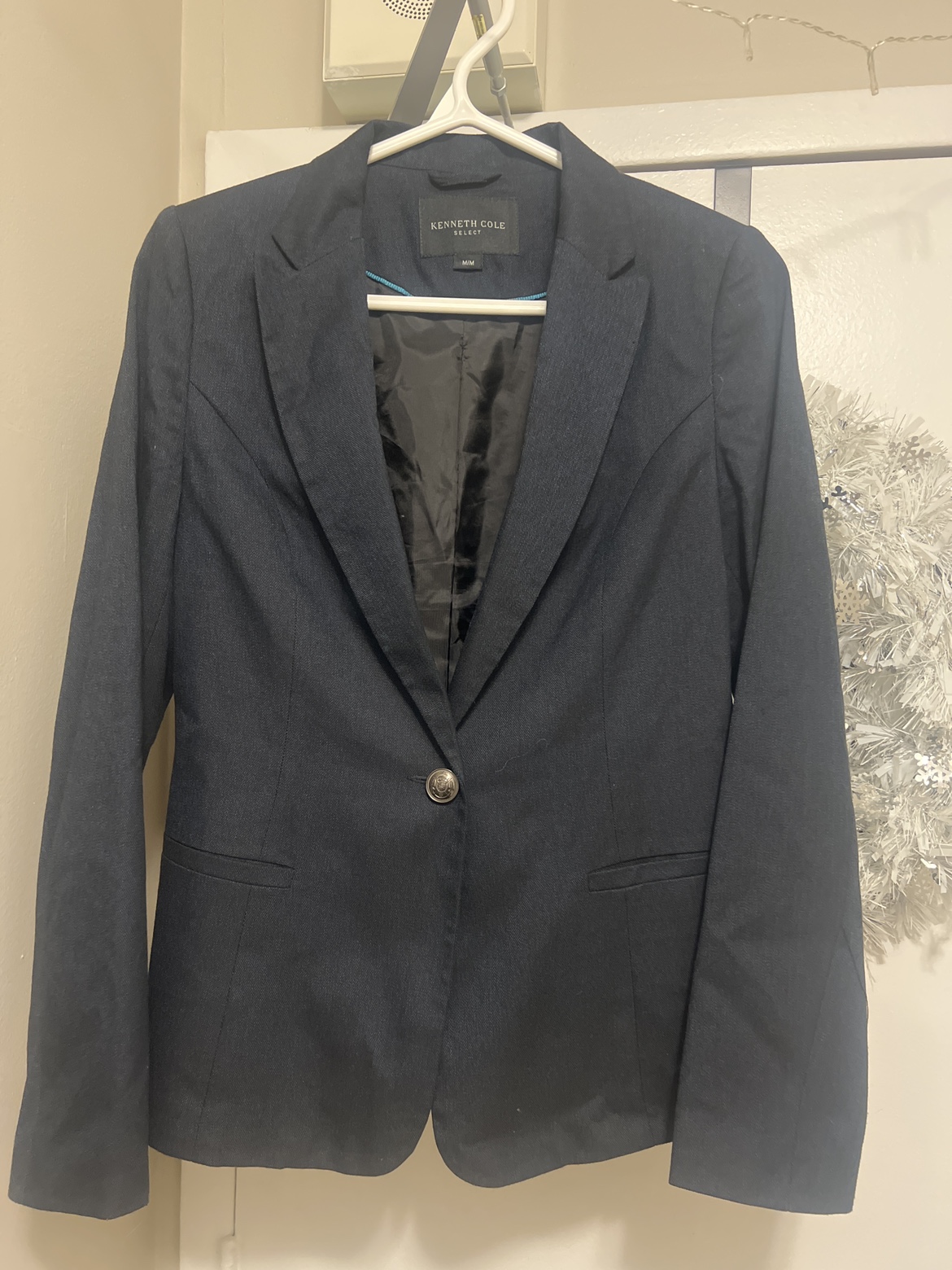 Navy blue women’s blazer