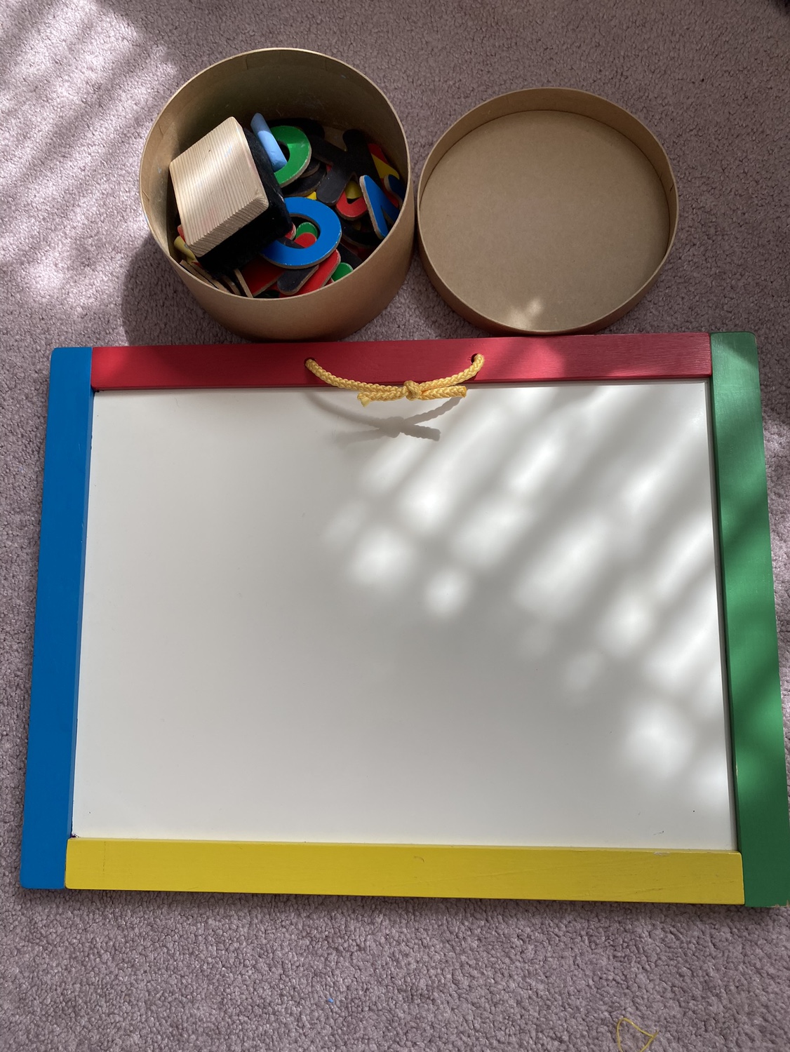 Melissa and Doug chalkboard - photo 2