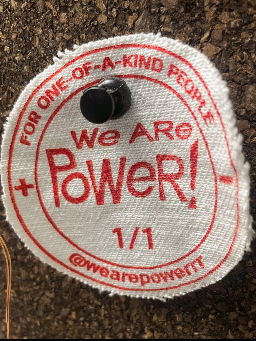 Upcycled crop denim jacket, unisex image indicator(4)