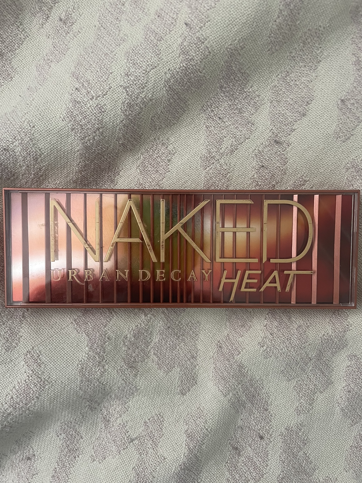Urban Decay Naked Heat Eyeshadow Palette