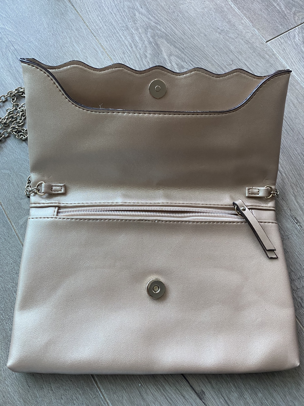 Rose gold purse image indicator(2)