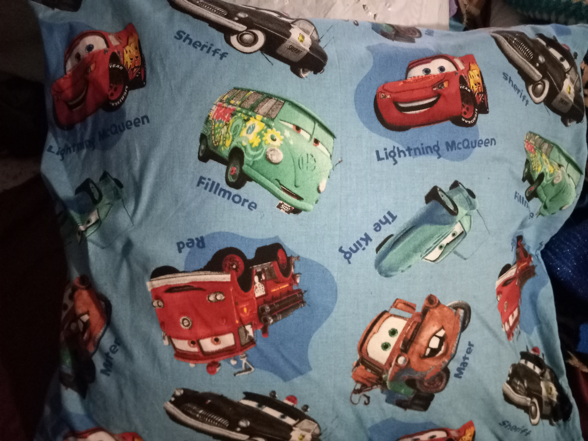 Kids Pillow/Cushion image indicator(2)