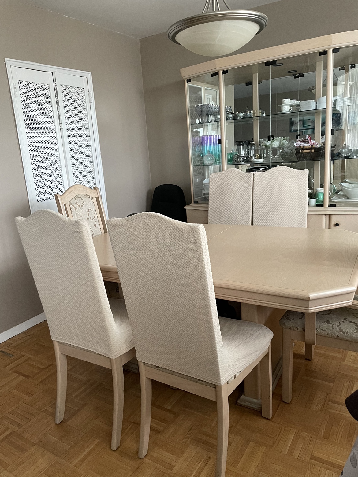 Dining table - photo 2